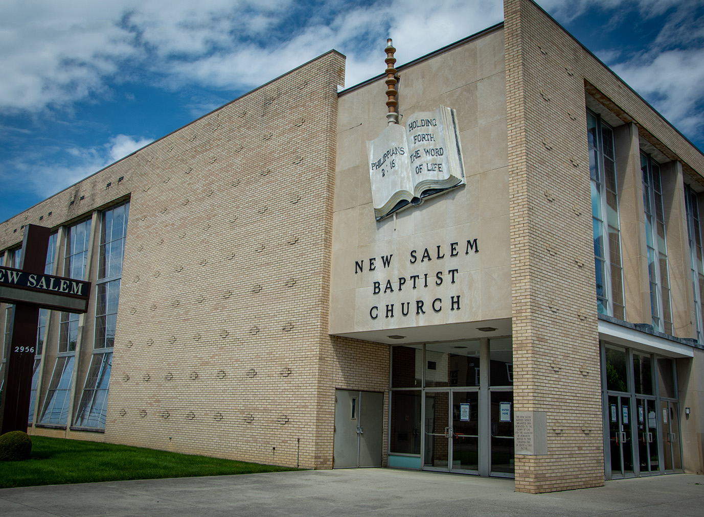 church4d
