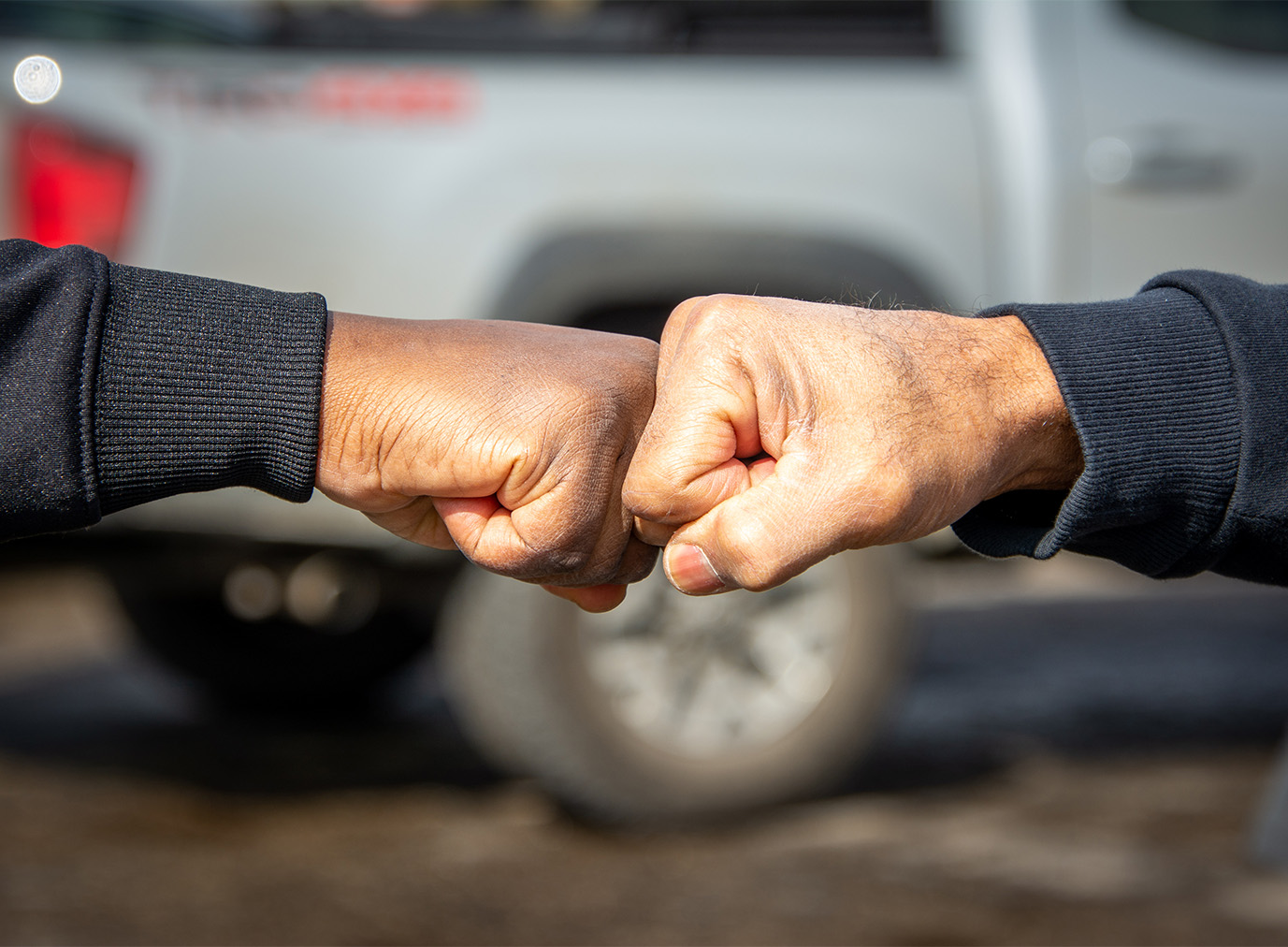 fistbump